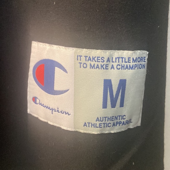 Champion shirt - Picture 4 of 4